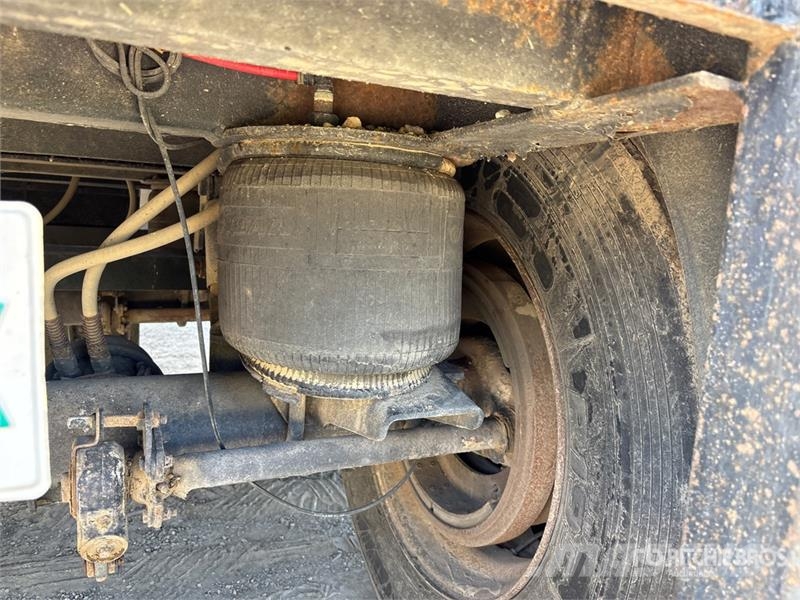 Neville 28 ft T/A Grain Trailer Carri per la granella