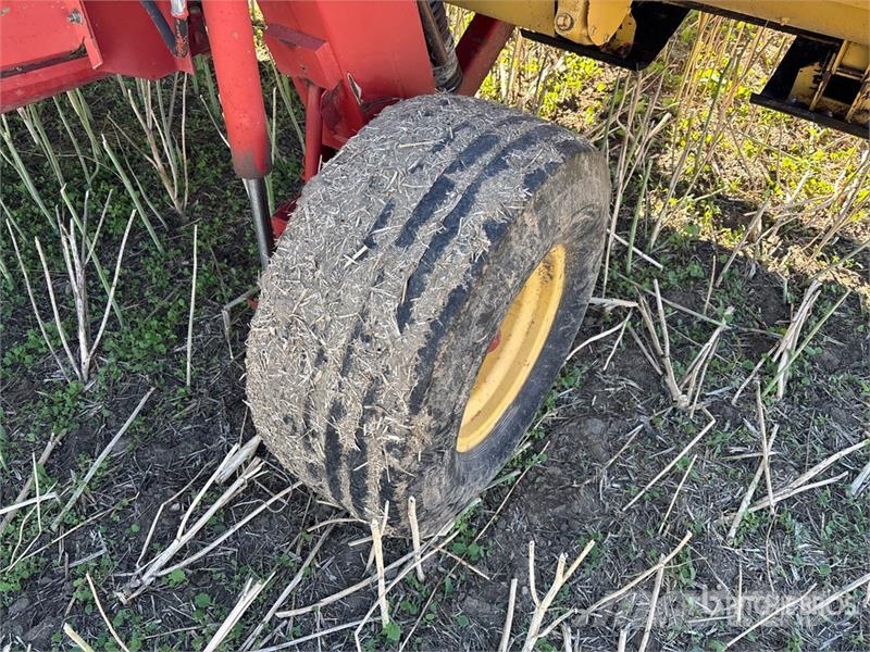 New Holland 1475 16 ft Mower Conditioner Kondicionér žacího stroje