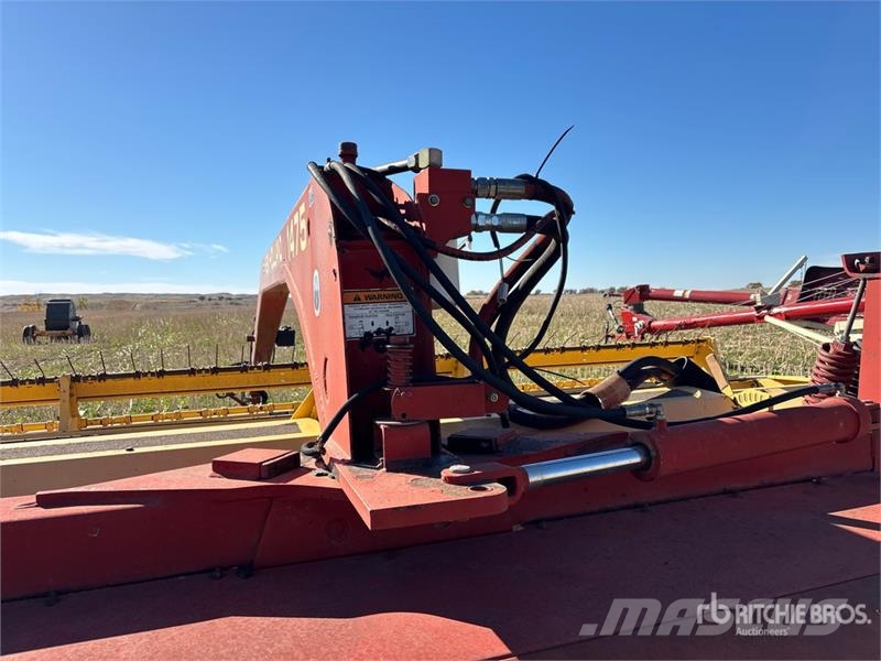 New Holland 1475 16 ft Mower Conditioner Mähwerke