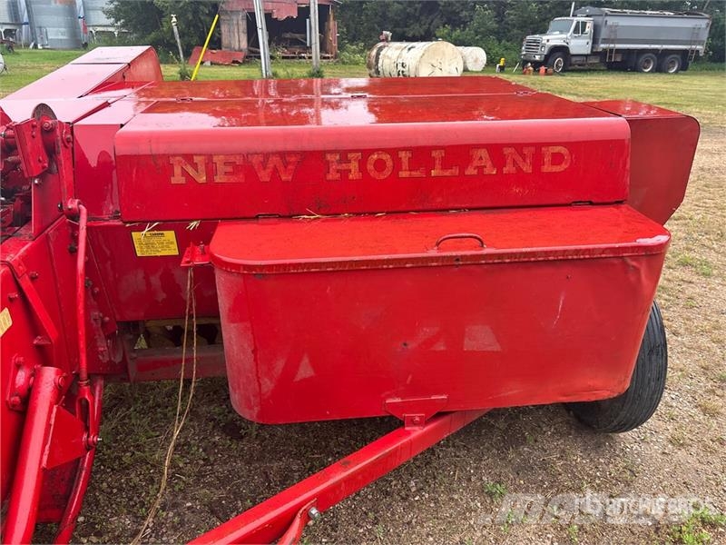 New Holland 269 Square Baler Kanttipaalaimet