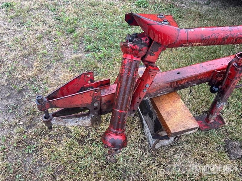 New Holland 269 Square Baler Kanttipaalaimet