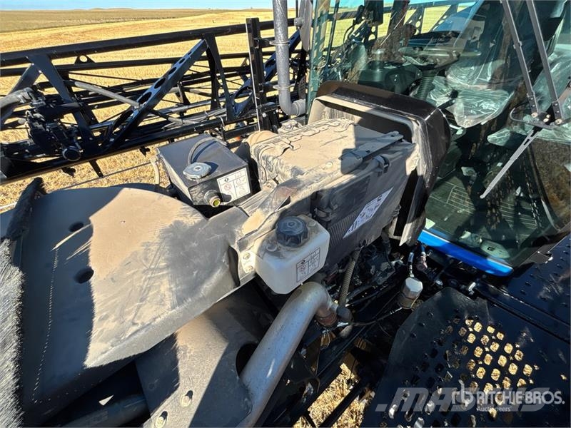 New Holland 300R 120 ft High Clearance Self-Propelled Sprayer Selvdrevne sprøyter