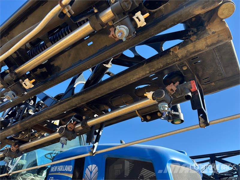 New Holland 300R 120 ft High Clearance Self-Propelled Sprayer Selvdrevne sprøyter