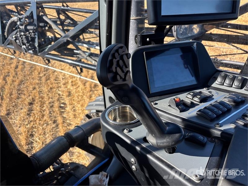 New Holland 300R 120 ft High Clearance Self-Propelled Sprayer Selvdrevne sprøyter
