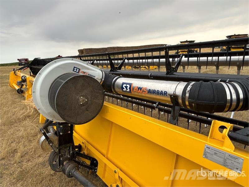 New Holland 740CF-35 DD 35 ft Super Flex Combine Header رؤوس الحصادات الدراسات