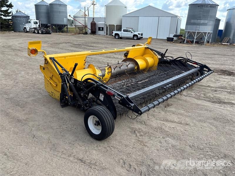 New Holland 76C 14 ft Combine Pickup Header Cabezales de cosechadoras combinadas
