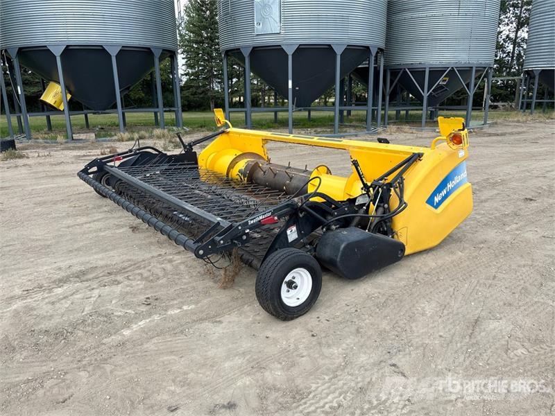 New Holland 76C 14 ft Combine Pickup Header Cabezales de cosechadoras combinadas