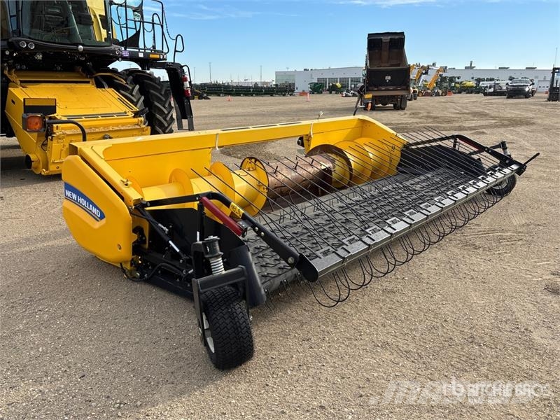 New Holland 790C15 15 ft Combine Pickup Header Testate per mietitrebbie