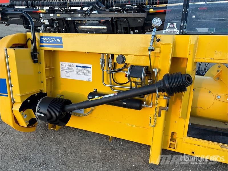 New Holland 790C15 15 ft Combine Header Combine capete pentru culegatoare