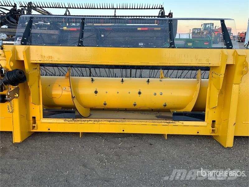 New Holland 790C15 15 ft Combine Header Combine capete pentru culegatoare