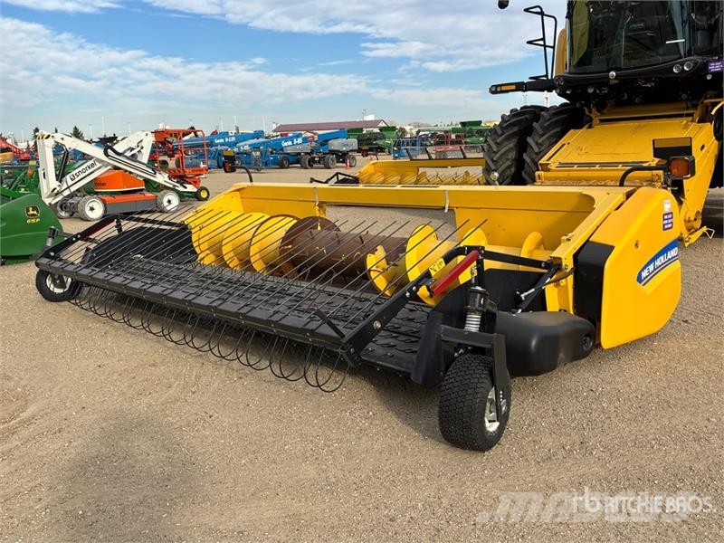 New Holland 790C15 15 ft Combine Pickup Header Testate per mietitrebbie