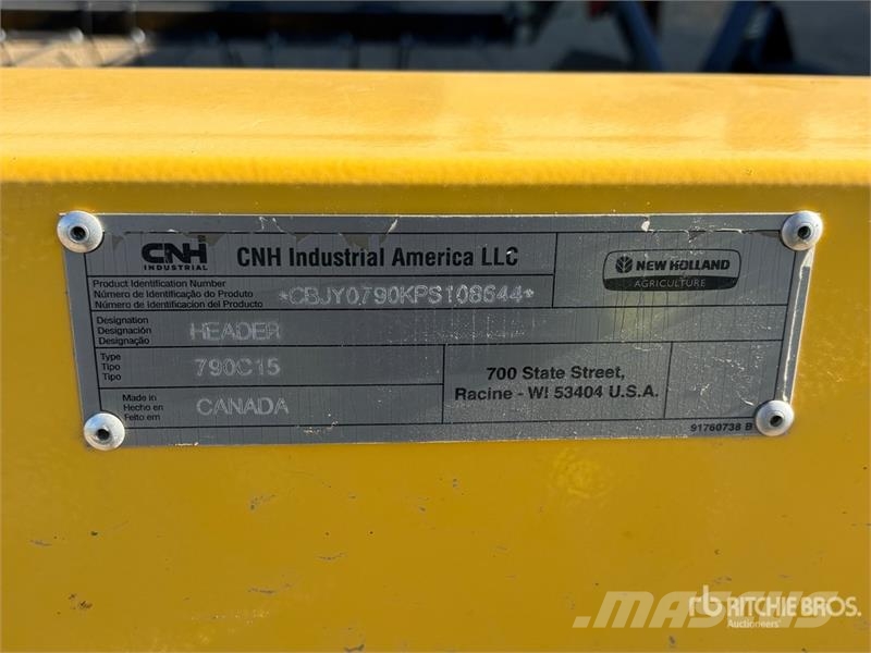 New Holland 790C15 15 ft Belt Combine Pickup Header Kombájn adapterek