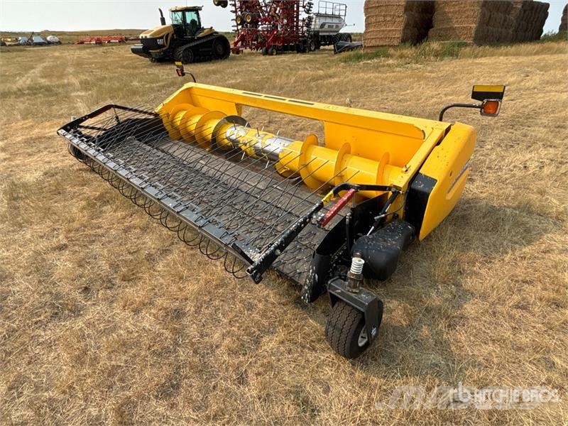 New Holland 790CP-15 15 ft Combine Pickup Header Cabezales de cosechadoras combinadas