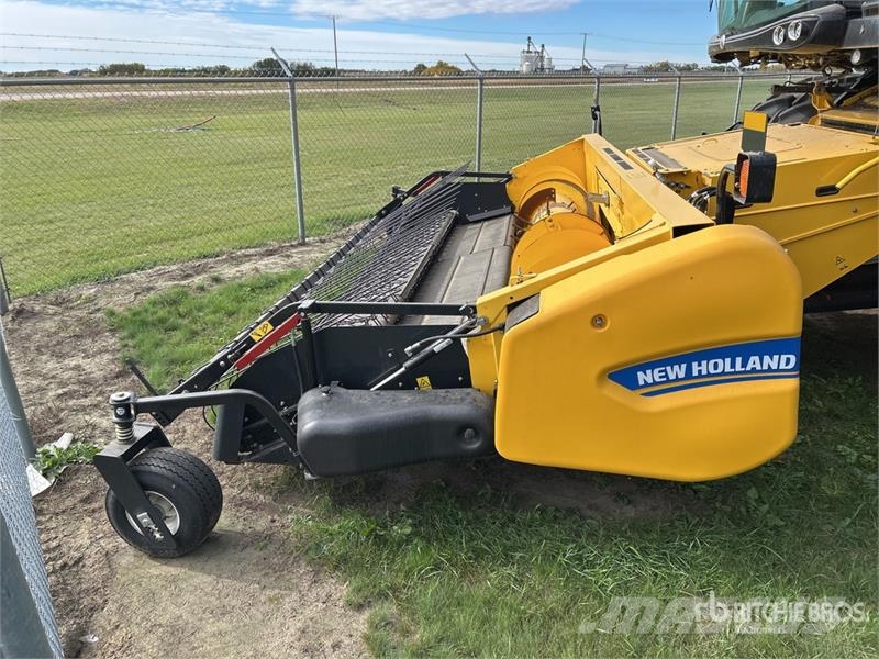 New Holland 790CP 15 ft Combine Header 콤바인 헤드