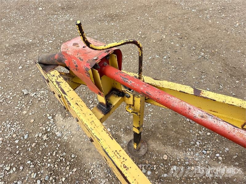 New Holland 795 T/A Manure Spreader Kuivalannan levittimet