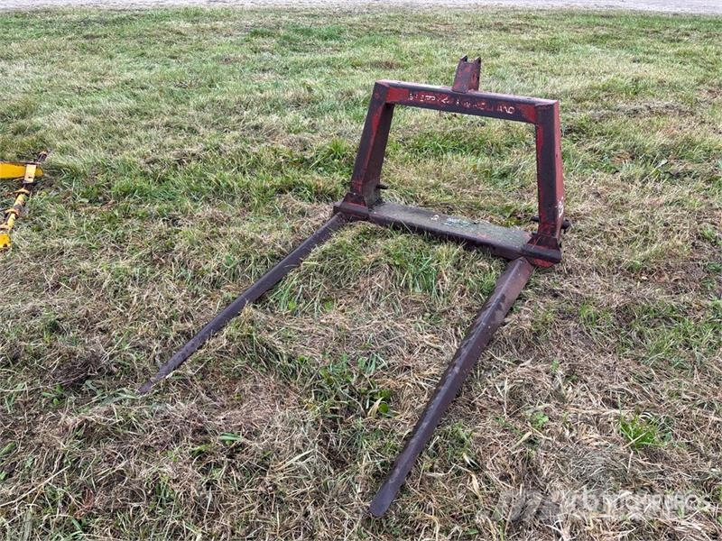 New Holland 80 60 in 3-Point Bale Forks Other tractor accessories