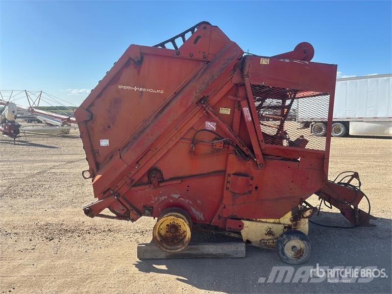 New Holland 851 Round Baler محزمات مستديرة