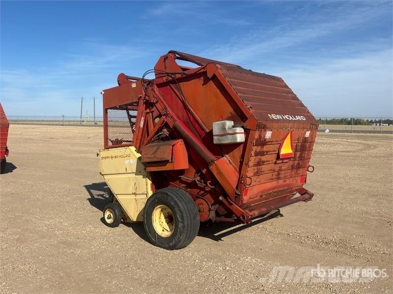 New Holland 851 Round Baler محزمات مستديرة