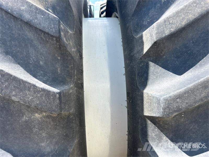 New Holland 9482 Articulated 4WD Tractor ماكينات زراعية - غير ذلك