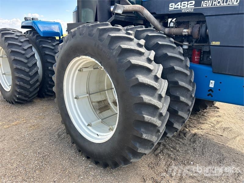 New Holland 9482 Articulated 4WD Tractor ماكينات زراعية - غير ذلك