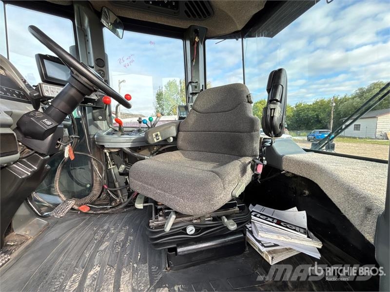 New Holland 9482 Articulated 4WD Tractor Sonstige Landmaschinen
