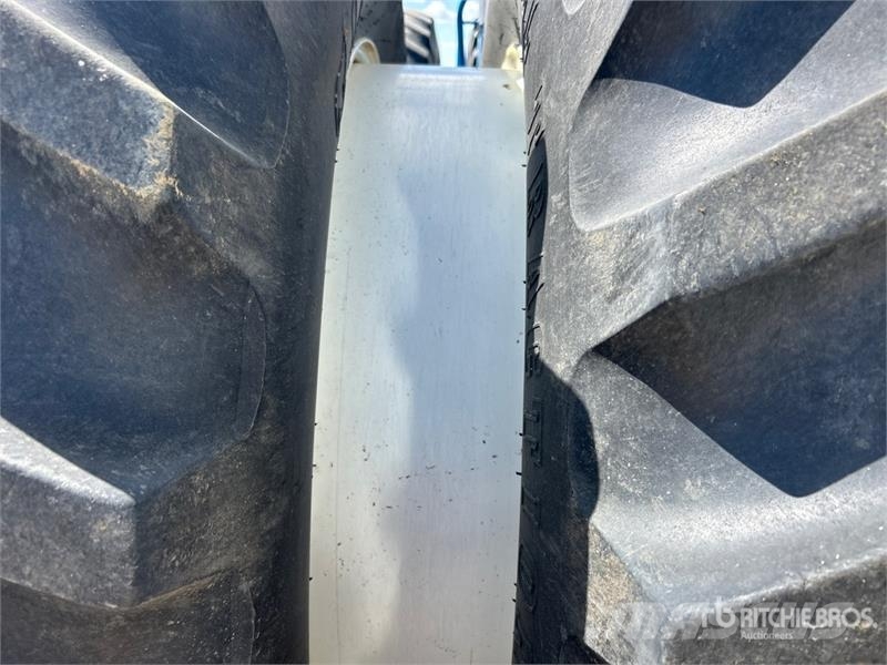 New Holland 9482 Articulated 4WD Tractor ماكينات زراعية - غير ذلك