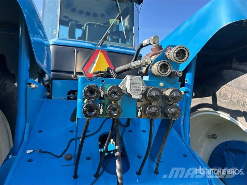 New Holland 9482 Articulated 4WD Tractor Сільгосптехніка - Інші