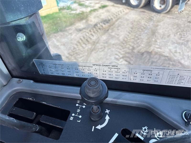 New Holland 9482 Articulated 4WD Tractor Sonstige Landmaschinen