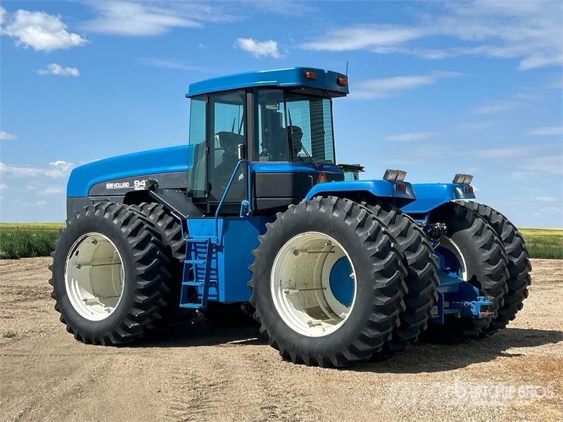 New Holland 9482 Articulated 4WD Tractor ماكينات زراعية - غير ذلك