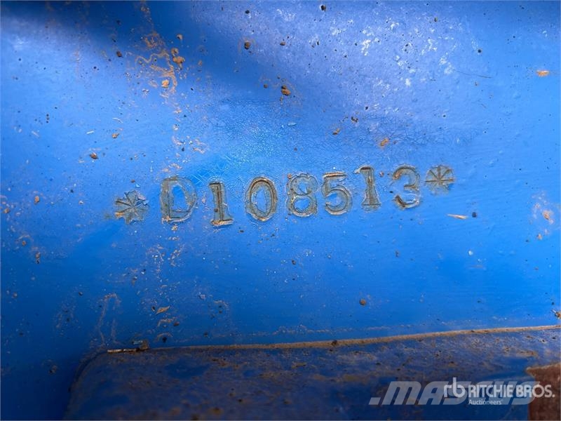 New Holland 9484 Articulated 4WD Tractor Сільгосптехніка - Інші