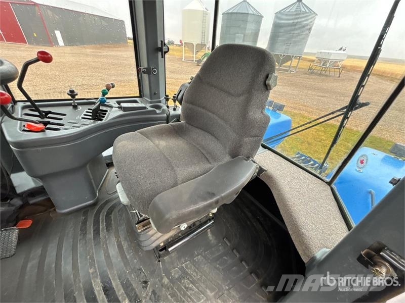 New Holland 9484 Articulated 4WD Tractor Сільгосптехніка - Інші