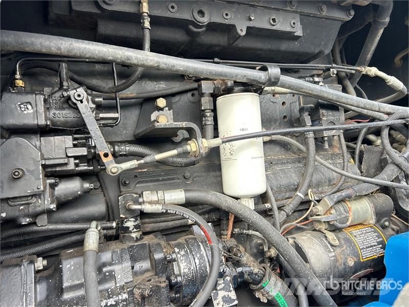 New Holland 9682 Сельхозтехника - Другие