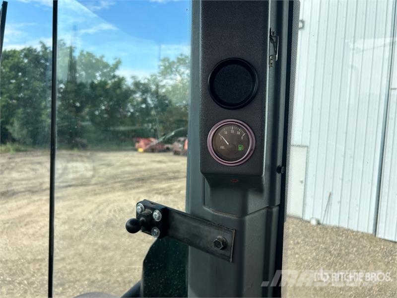 New Holland 9682 Сельхозтехника - Другие