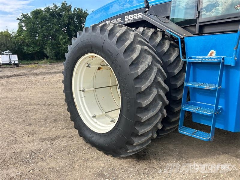 New Holland 9682 Сельхозтехника - Другие