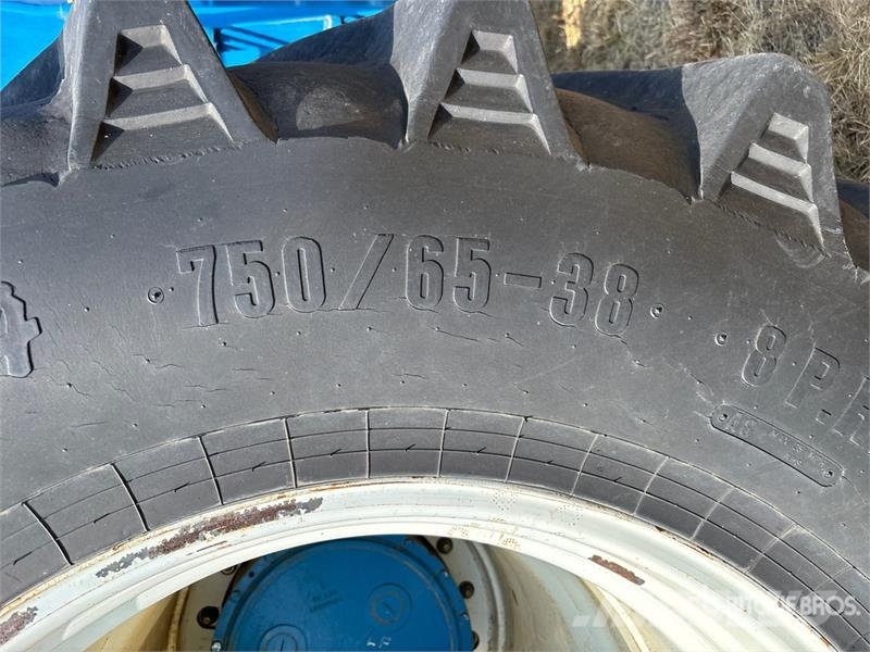 New Holland 9882 Muut maatalouskoneet