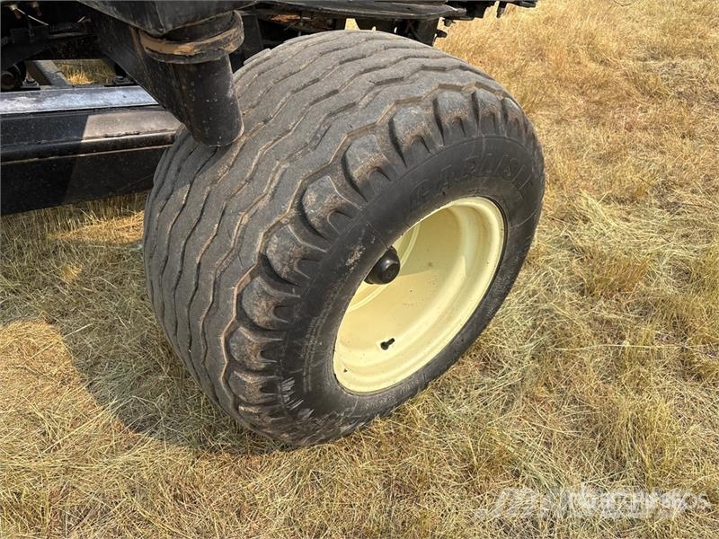 New Holland BB340 Big SL6 Square Baler محزمات مربعة