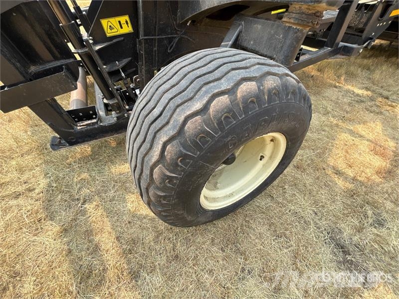 New Holland BB340 Big SL6 Square Baler محزمات مربعة