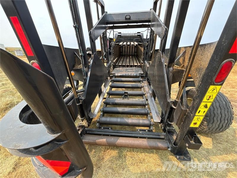 New Holland BB340 Big SL6 Square Baler محزمات مربعة