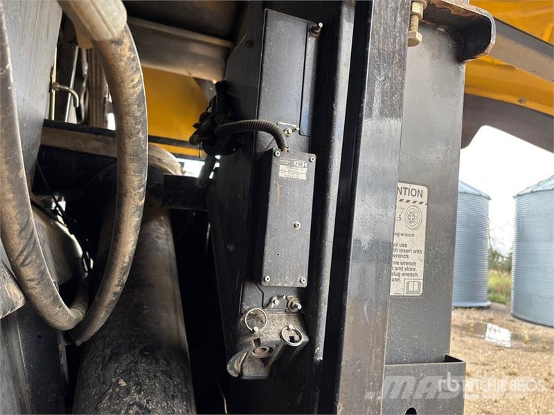 New Holland Combine Harvester حصادات