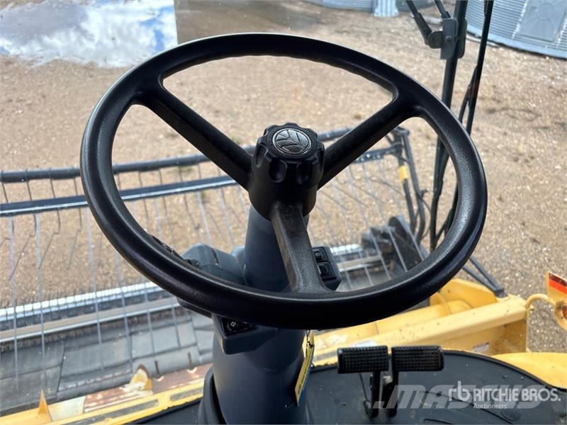 New Holland Combine Harvester حصادات