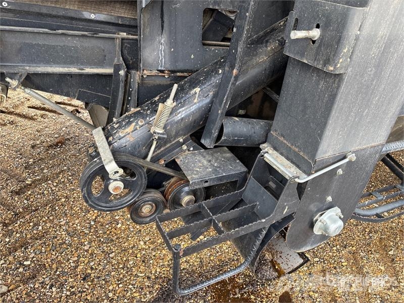 New Holland Combine Harvester حصادات