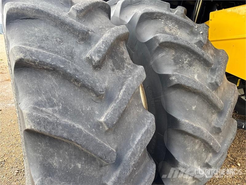 New Holland Combine Harvester حصادات