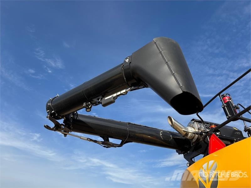 New Holland CR 10.90 Combine Harvester Kombájnok