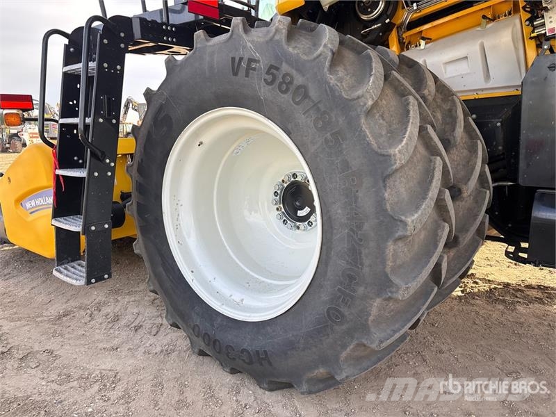 New Holland CR 10.90 Combine Harvester Kombájnok