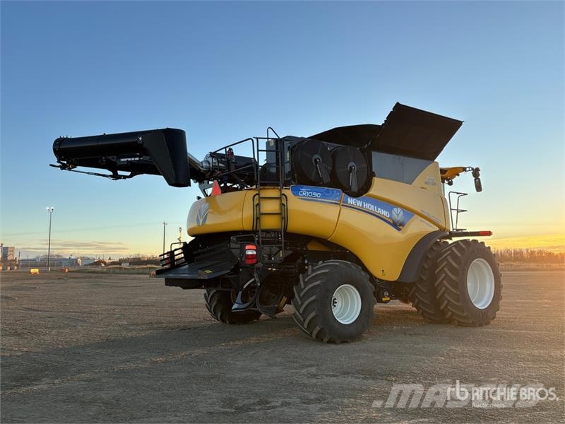 New Holland CR 10.90 Combine Harvester Kombájnok
