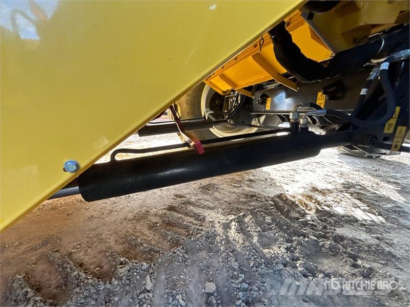 New Holland CR 10.90 Combine Harvester Kombájnok