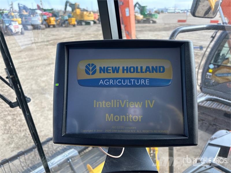 New Holland CR10.90 Combine Harvester Kombajni