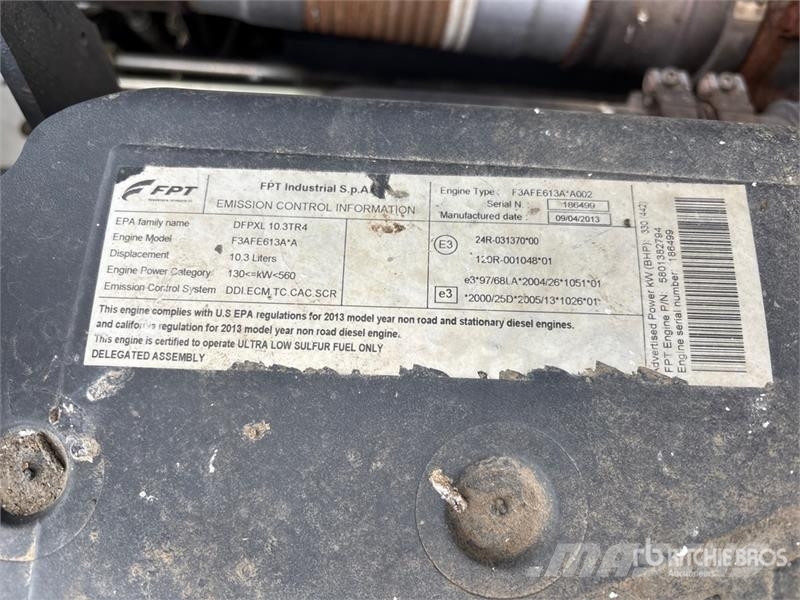 New Holland CR8090 حصادات