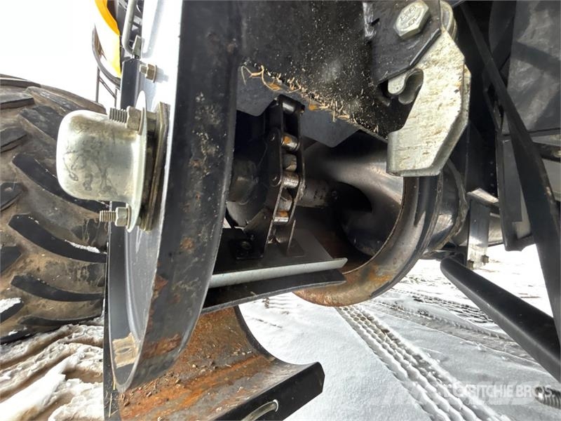 New Holland CR8090 حصادات