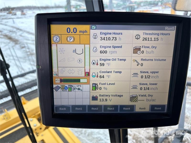 New Holland CR8090 حصادات